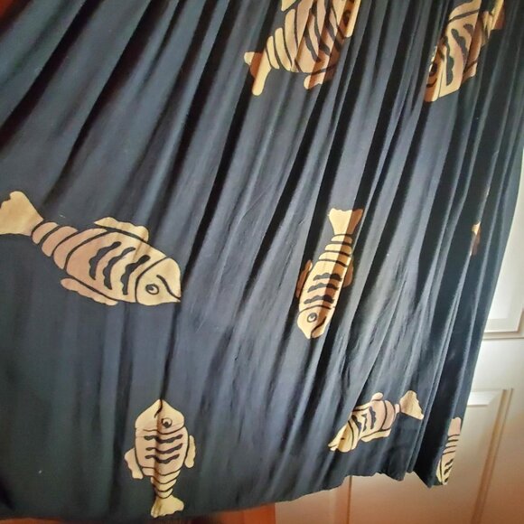 Button Front Black Sundress with Tan Fish - Picture 4 of 4